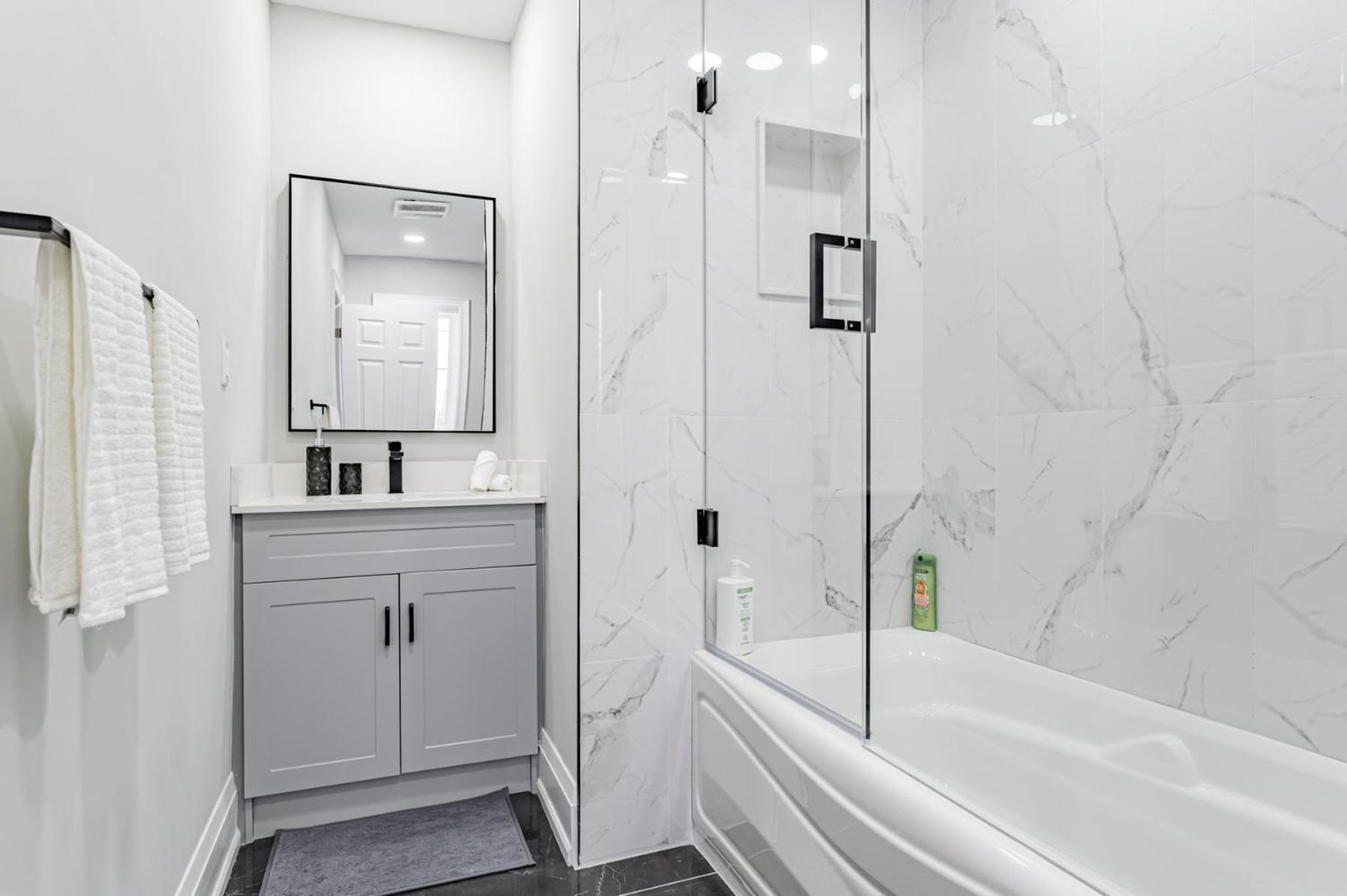 Victoria Park Suite โตรอนโต ภายนอก รูปภาพ