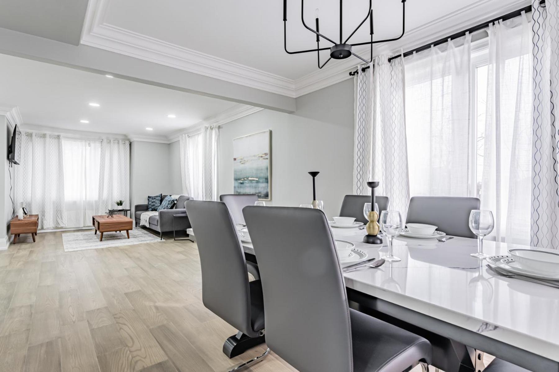 Victoria Park Suite โตรอนโต ภายนอก รูปภาพ